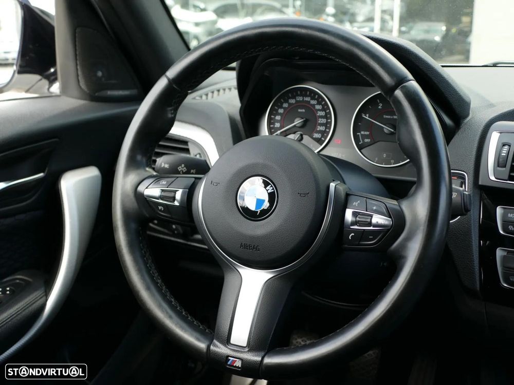 BMW 116 d Pack M - 38