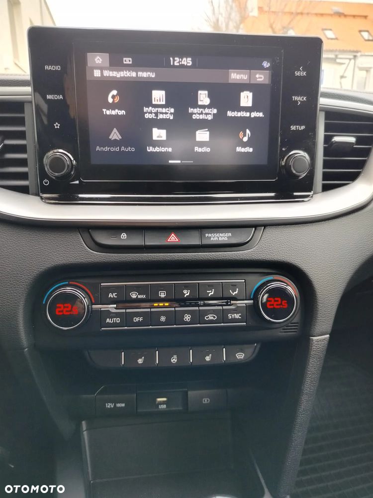 Kia XCeed 1.5 T-GDI M - 11