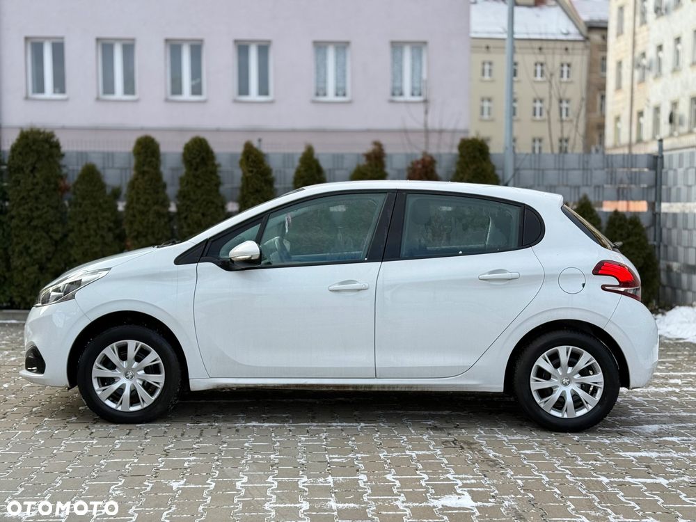 Peugeot 208 1.2 PureTech Active - 5