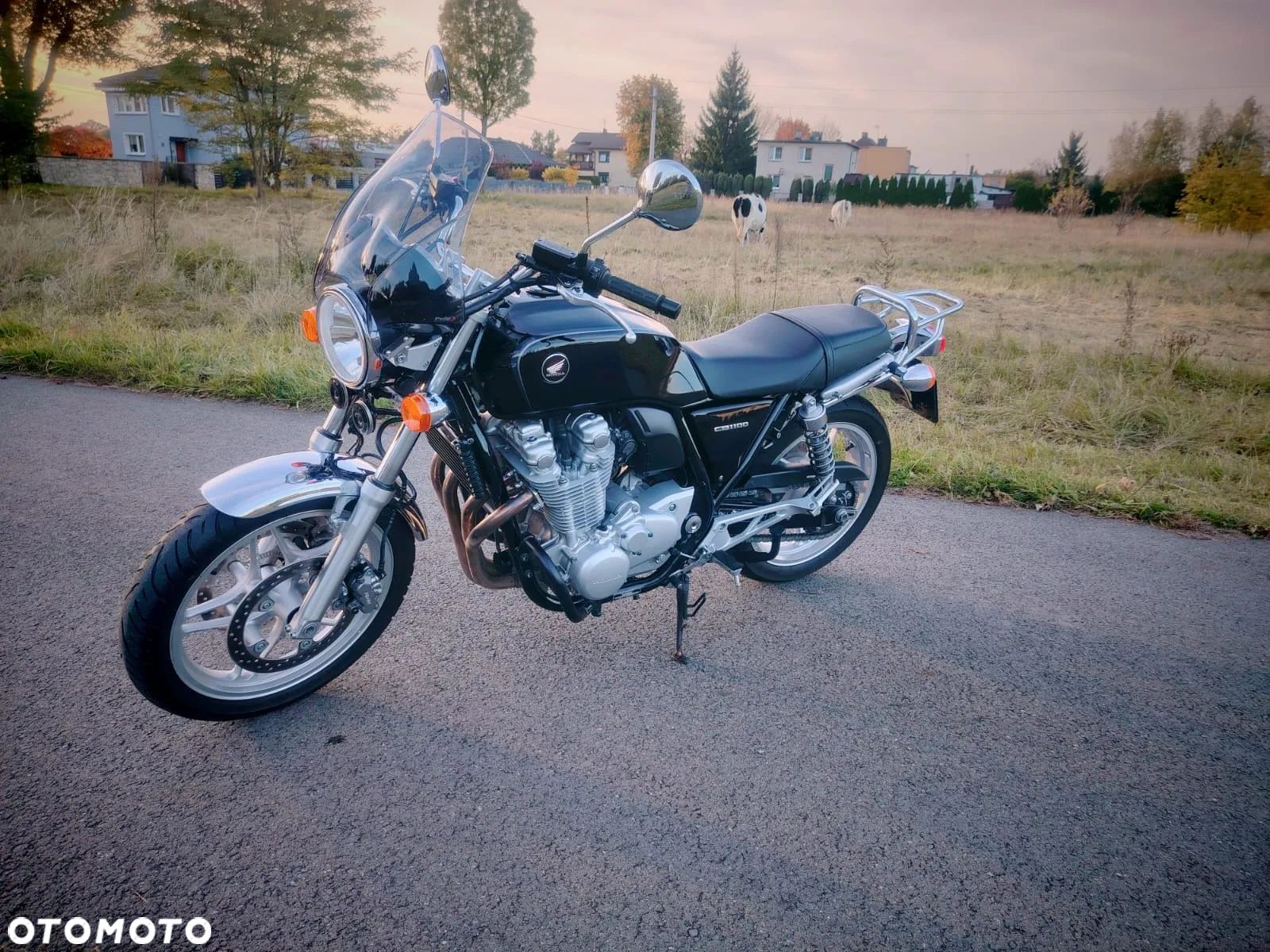 Honda CB - 1