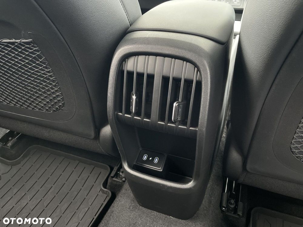 Hyundai Kona 1.6 GDI Hybrid Platinum DCT - 33