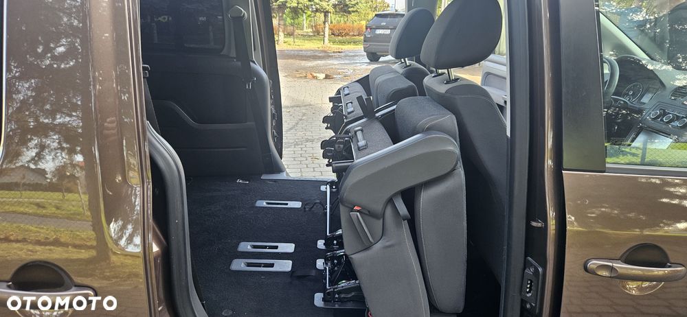 Volkswagen Caddy - 27