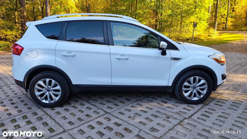 Ford Kuga 2.0 TDCi 4x4 Titanium - 4
