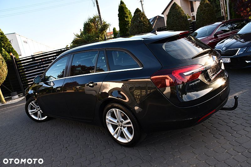 Opel Insignia 1.4 T Cosmo S&S - 3