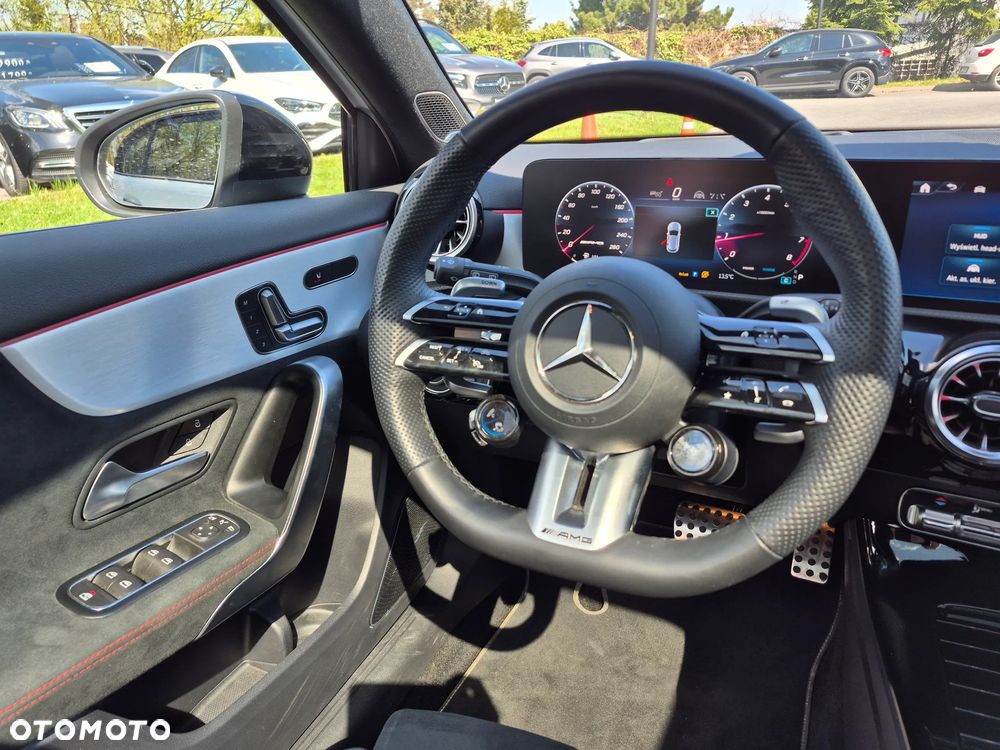 Mercedes-Benz Klasa A 35 AMG 4-Matic 8G-DCT - 30