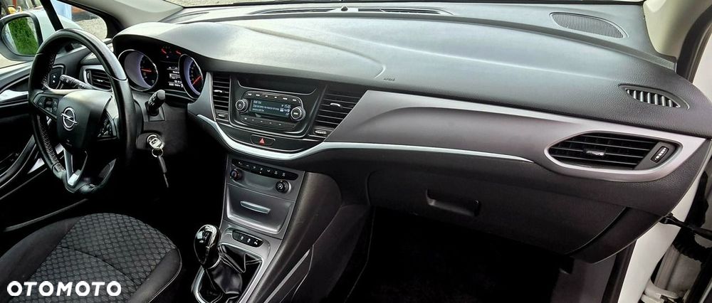 Opel Astra 1.4 Turbo Edition - 20