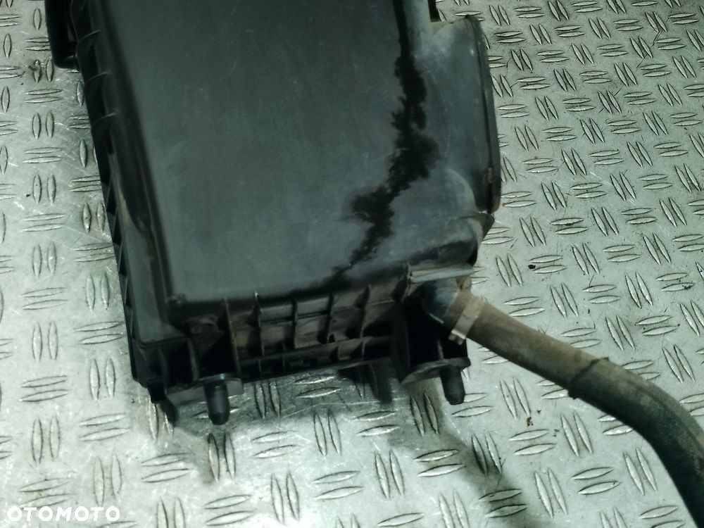 OBUDOWA FILTRA POWIETRZA AUDI Q7 (2005-2015)  7L6129601AR 3.0 TDI - 3