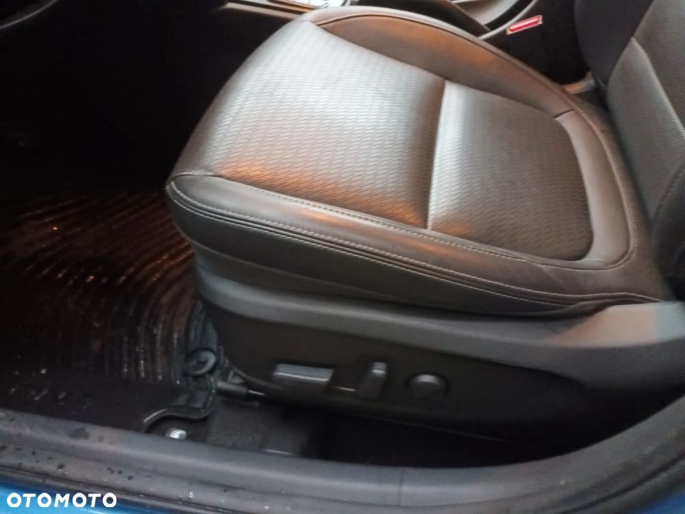 Hyundai Kona 1.6 T-GDI DCT 4WD Unique - 18
