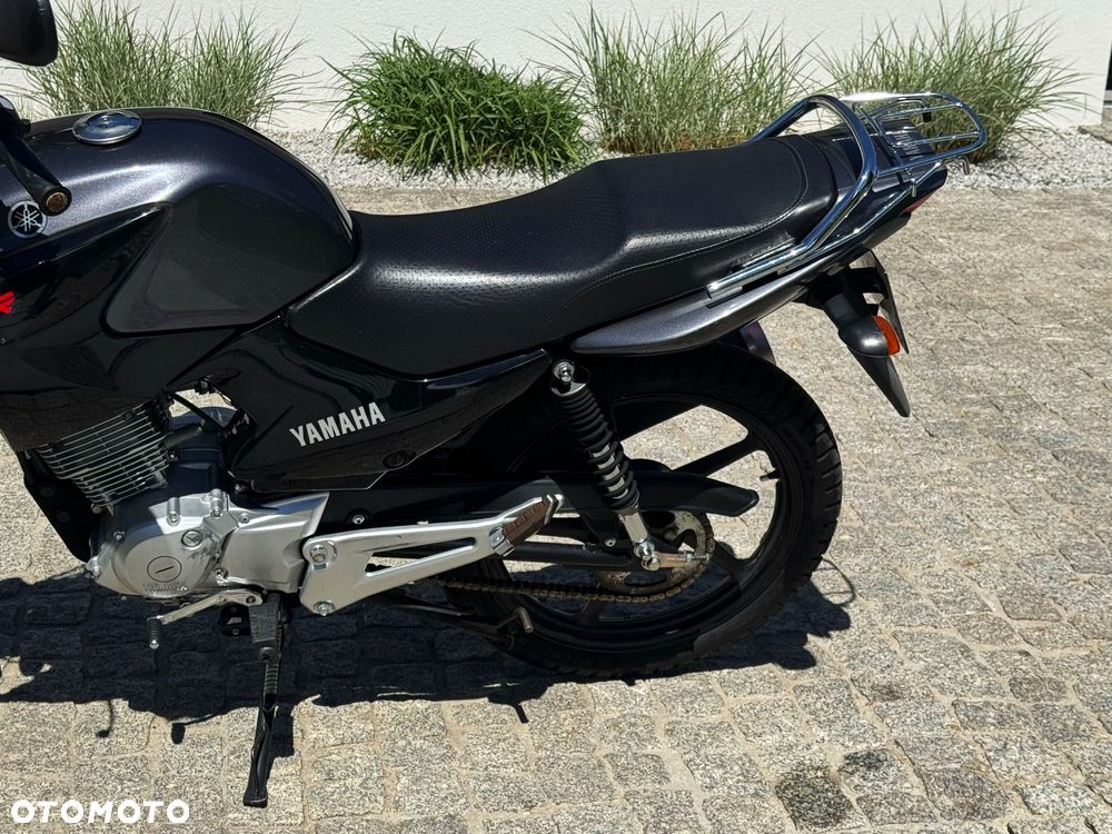 Yamaha YBR - 12