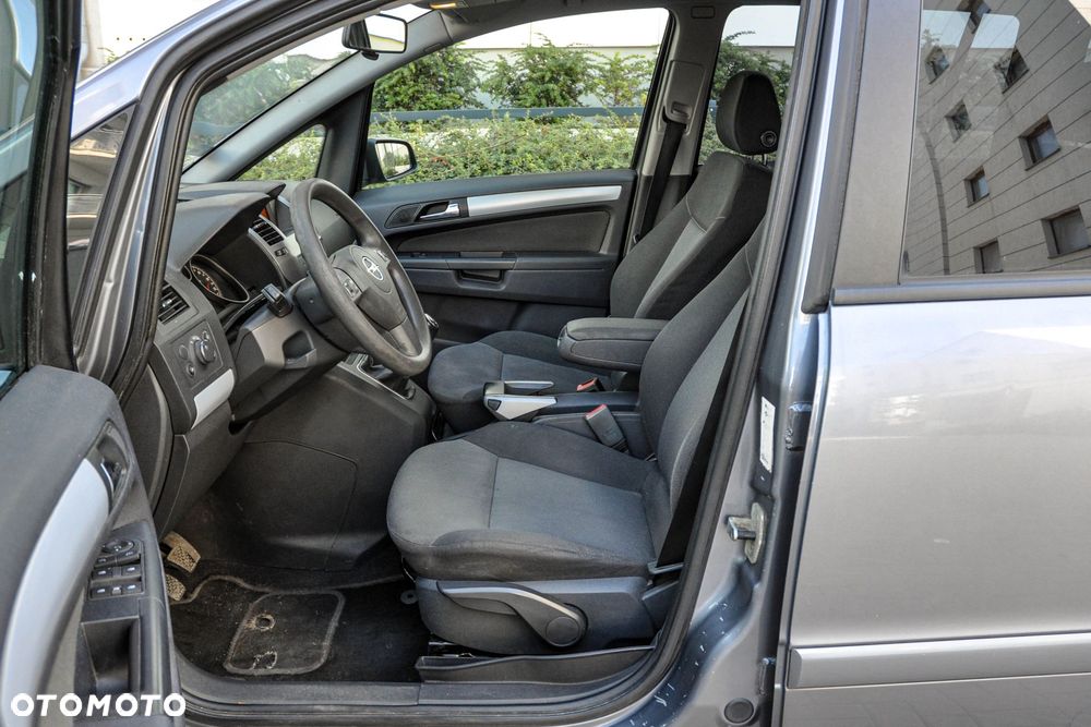 Opel Zafira - 7