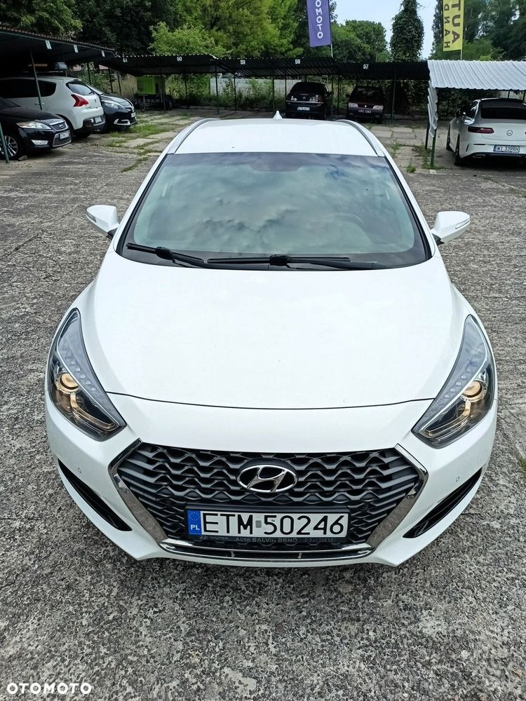 Hyundai i40 Kombi blue 1.6 CRDi Space - 22