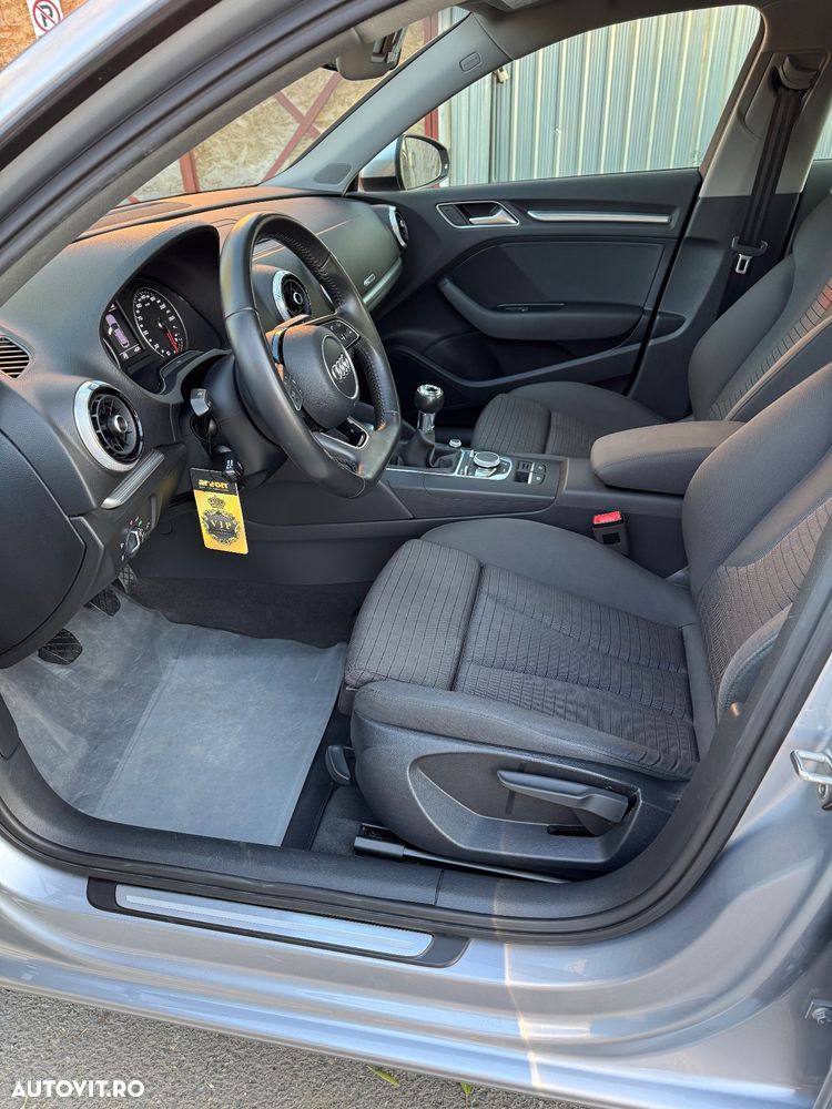 Audi A3 30 TDI Sportback sport - 5