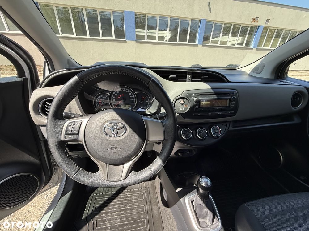Toyota Yaris 1.0 Active - 31