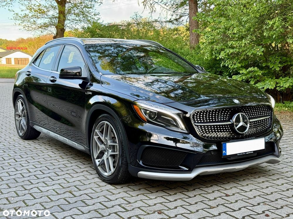 Mercedes-Benz GLA 45 AMG 4-Matic - 9