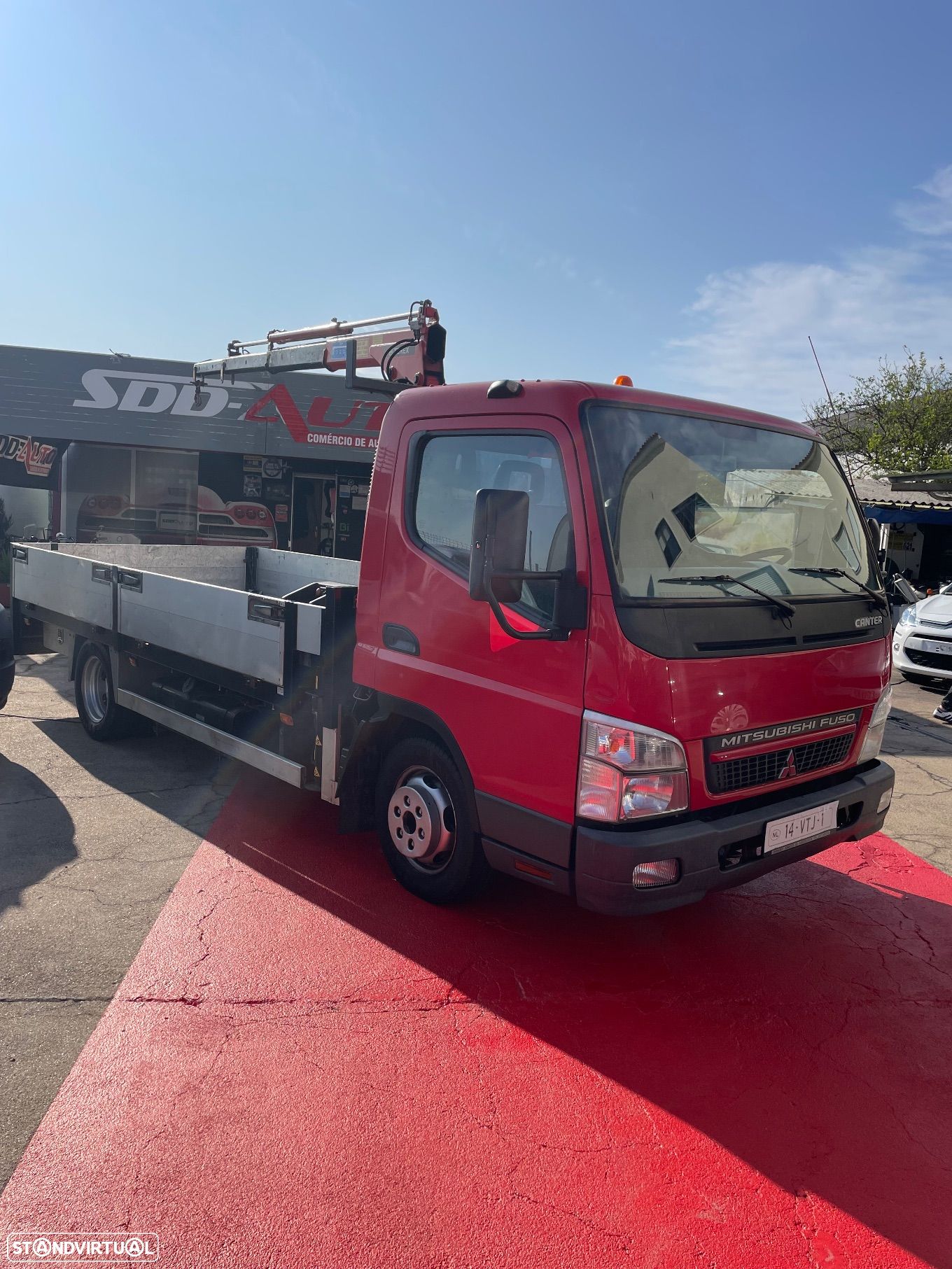 Mitsubishi Canter 3C13 - 1