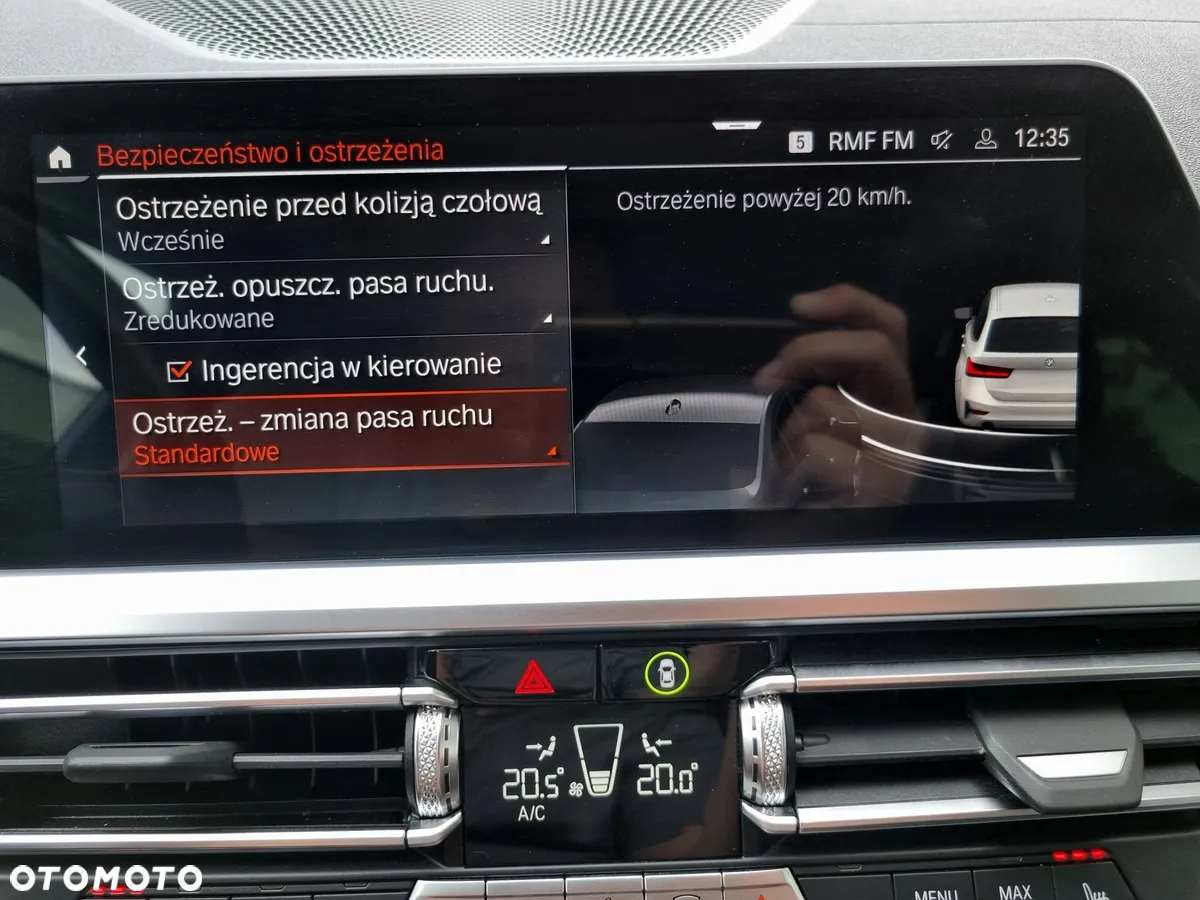 BMW Seria 3 320d xDrive Luxury Line sport - 27