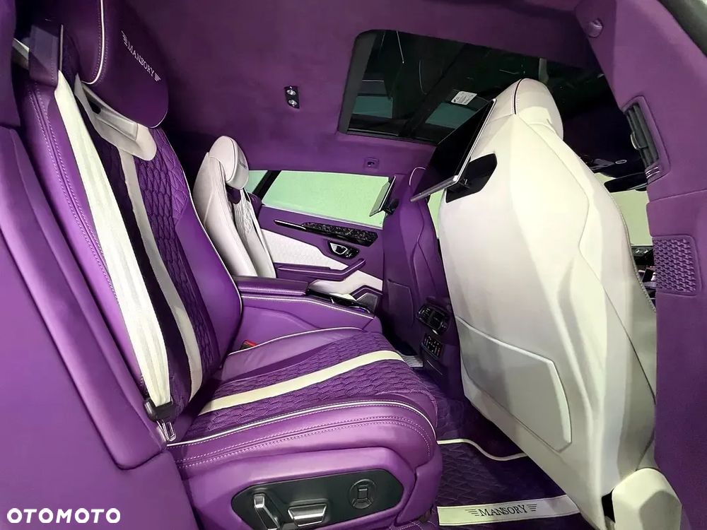 Lamborghini Urus - 17