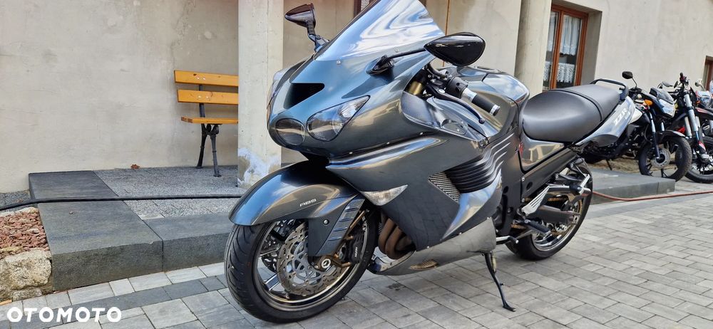 Kawasaki ZZR - 2