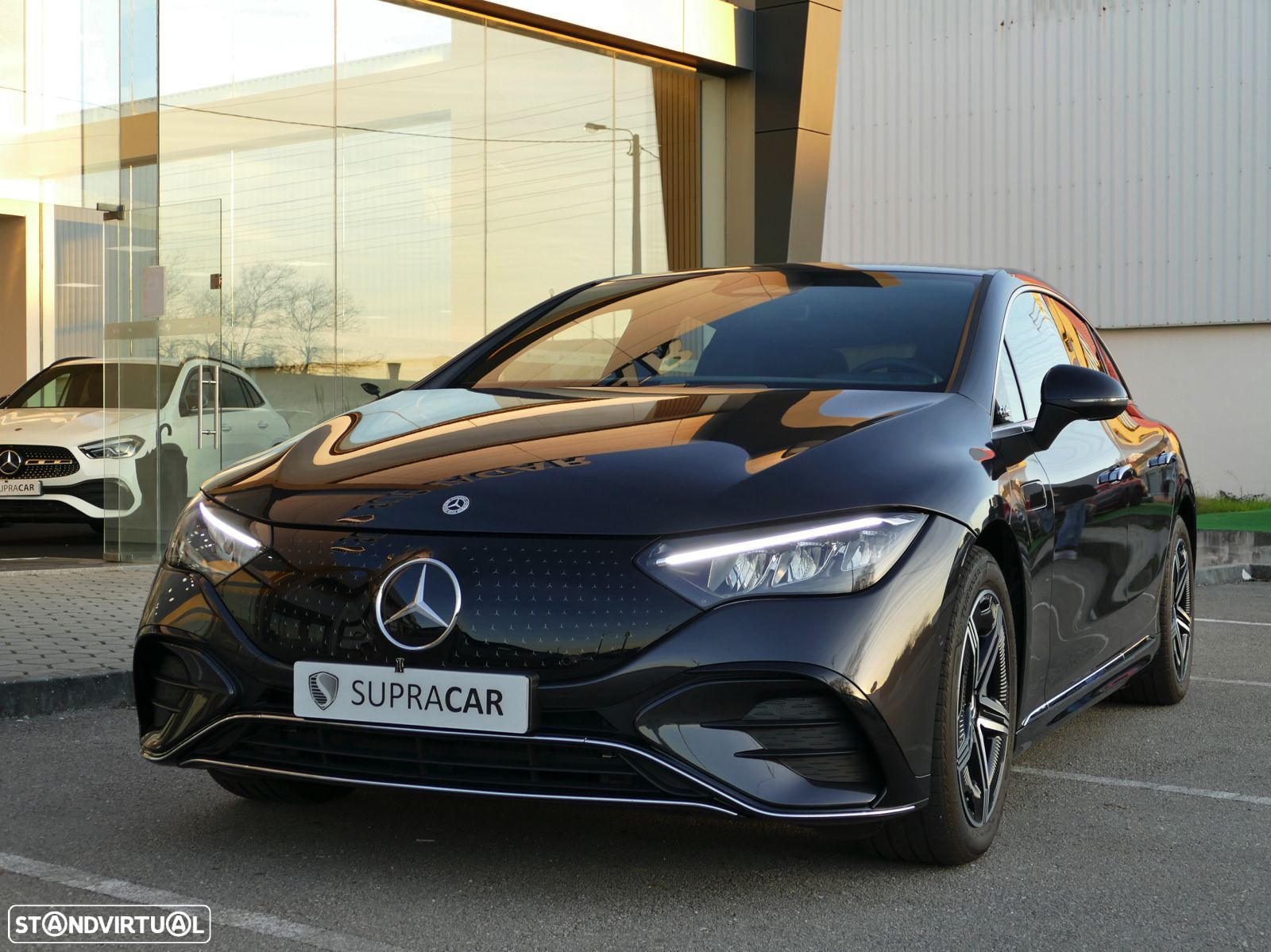 Mercedes-Benz EQE 350 - 2