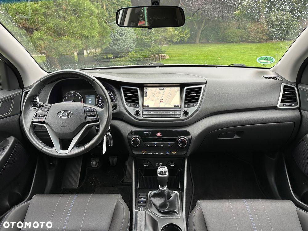 Hyundai Tucson 1.6 GDI BlueDrive Comfort 2WD - 18