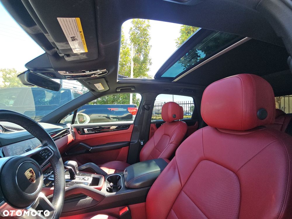 Porsche Cayenne Tiptronic S - 13