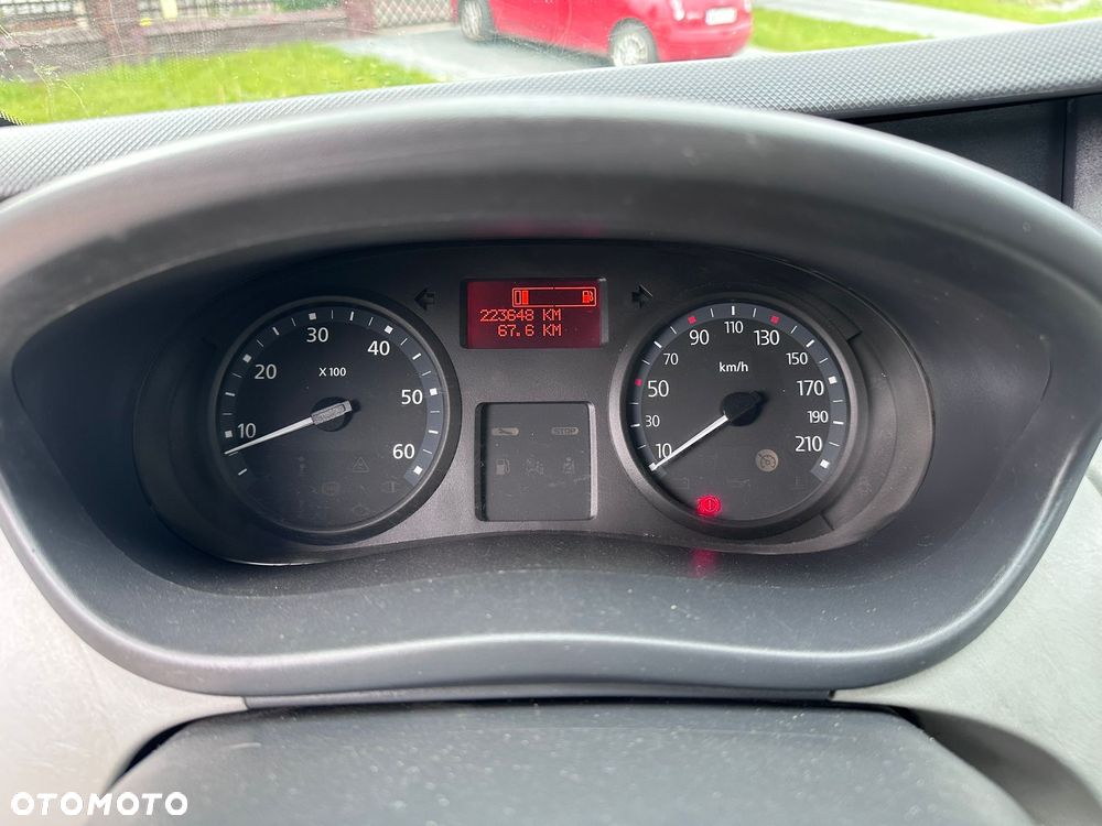 Renault trafic - 13