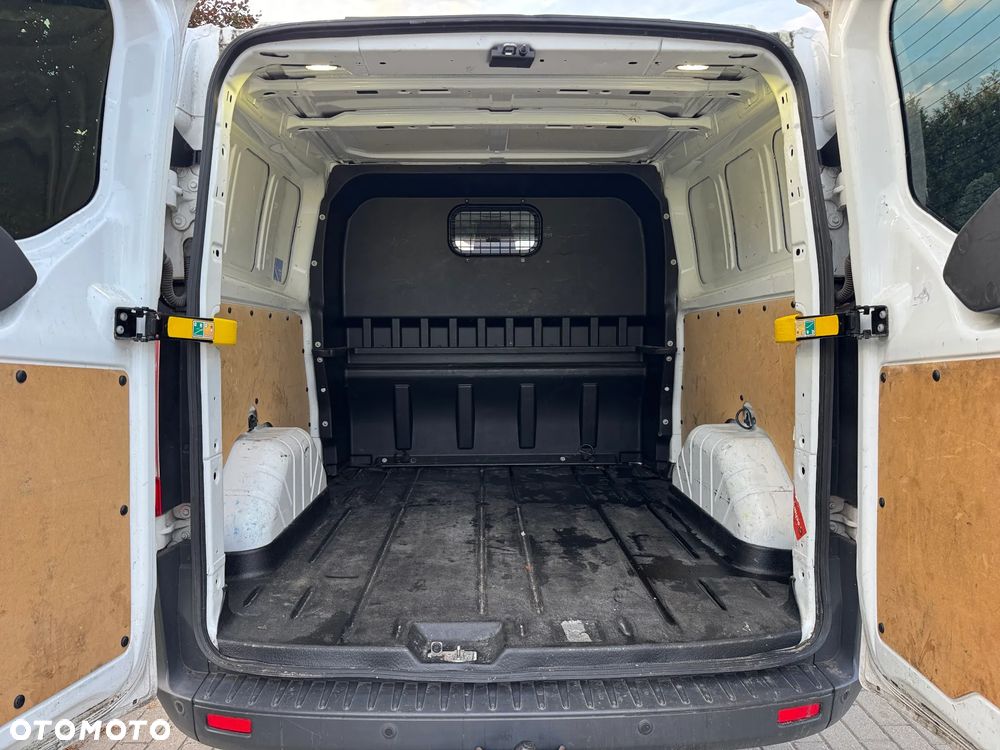 Ford TRANSIT CUSTOM - 33