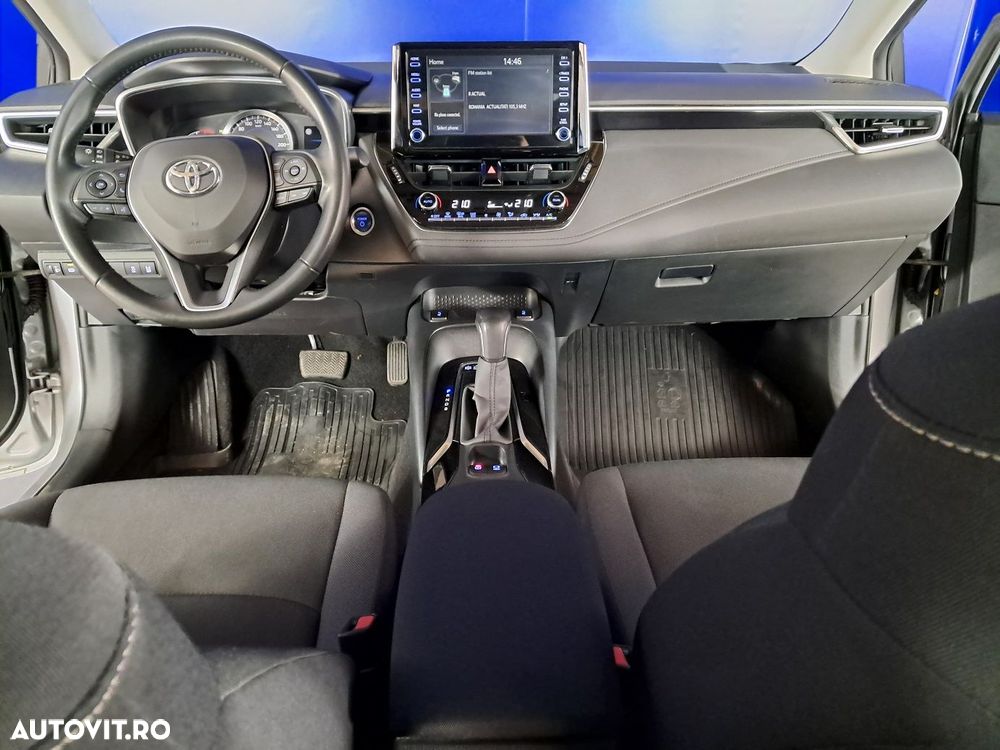 Toyota Corolla - 15