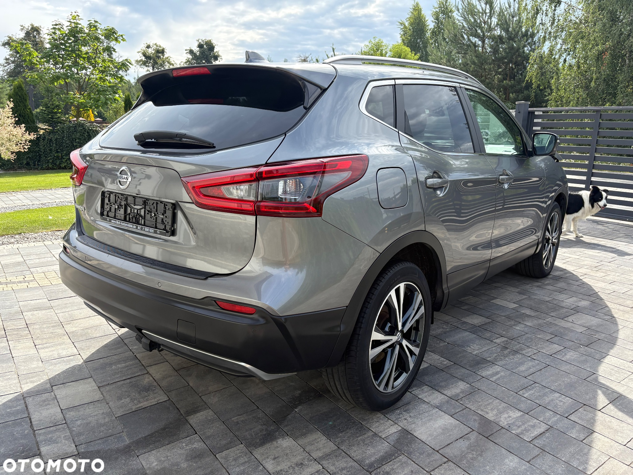 Nissan Qashqai 1.6 dCi Xtronic N-Connecta - 6