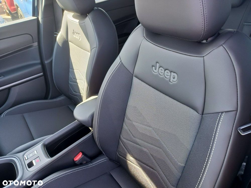 Jeep Avenger - 7
