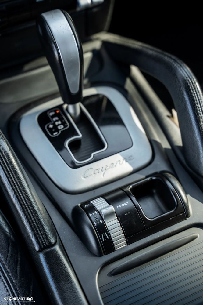 Porsche Cayenne Tiptronic - 27