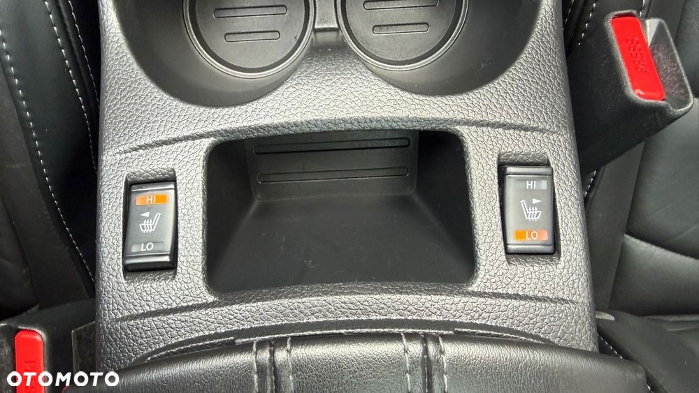 Nissan Qashqai - 23