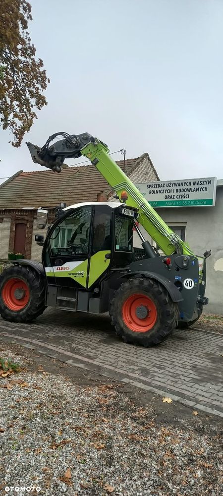 Claas Scorpion 635 - 4