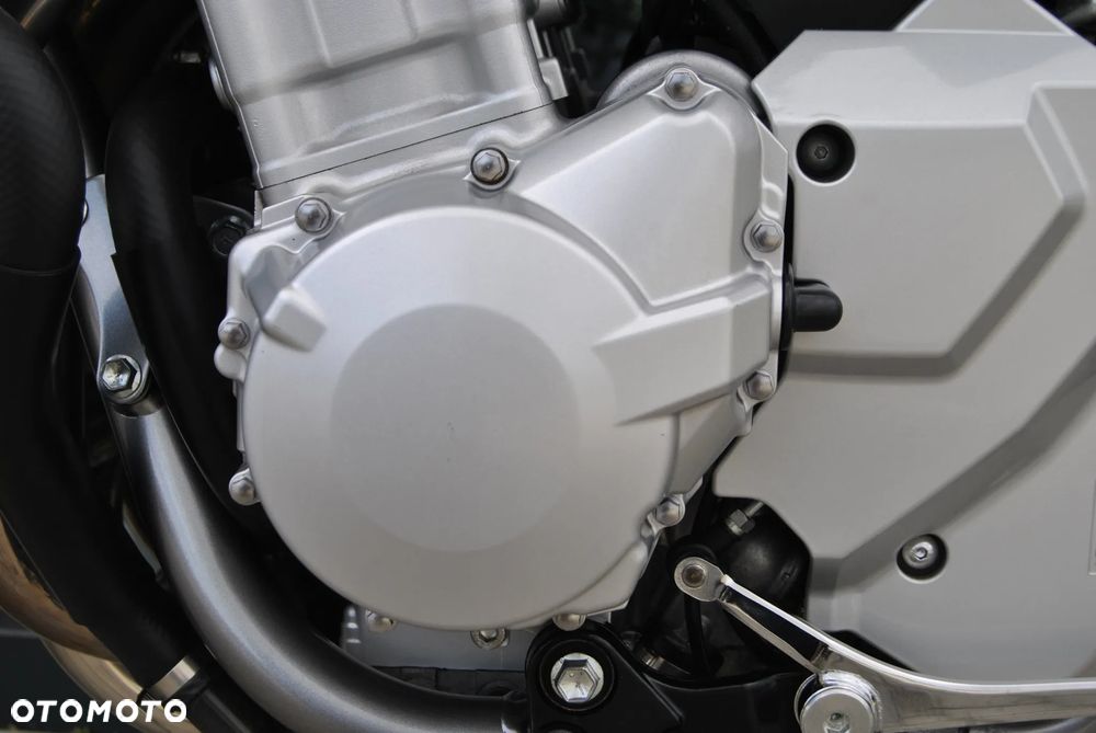 Suzuki Bandit - 23