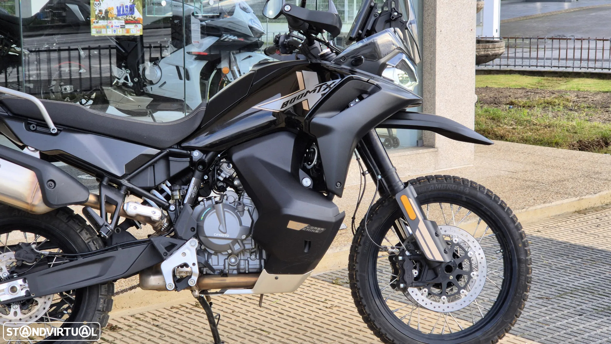 CF Moto 800MT-X - 3