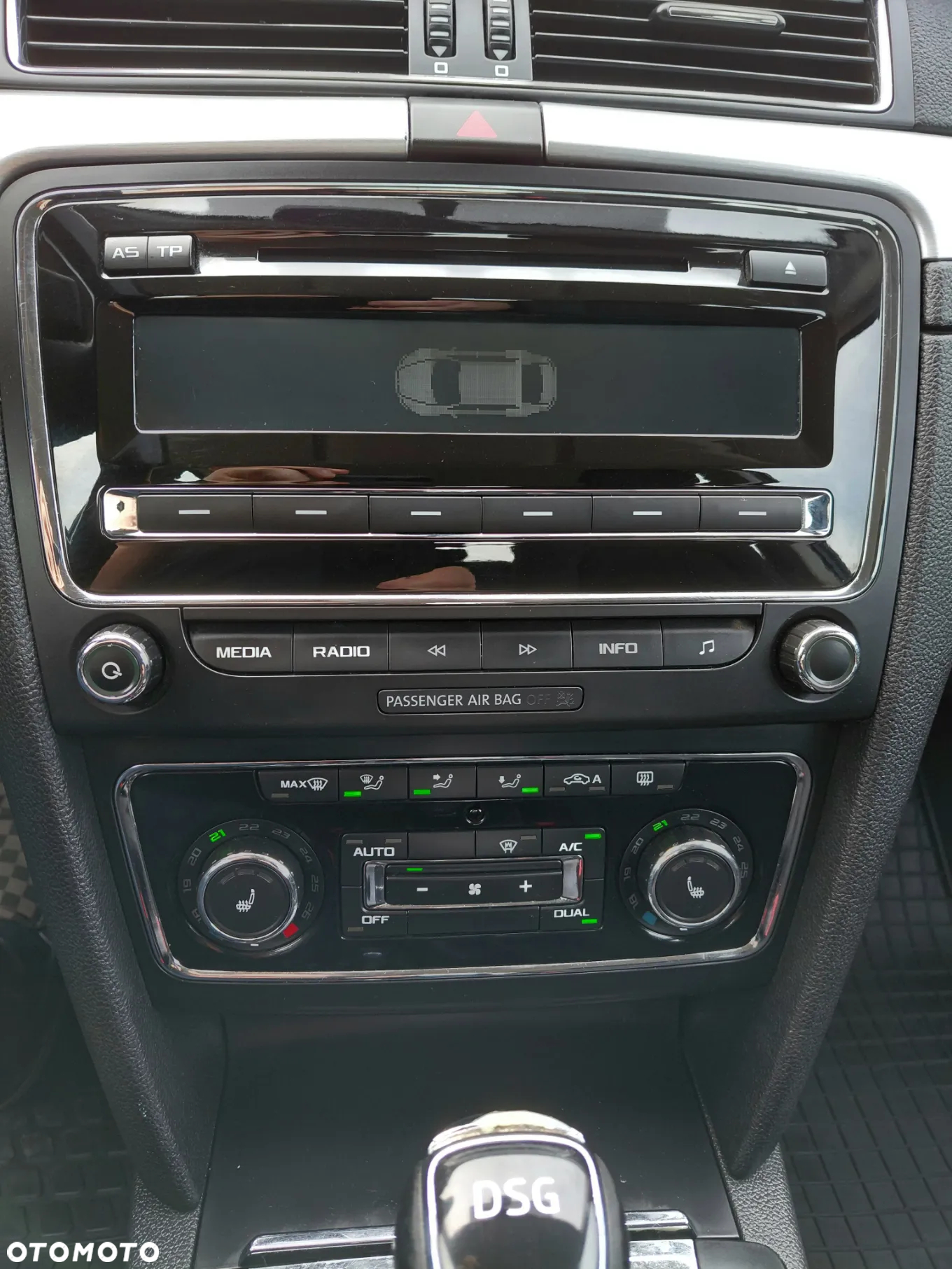 Skoda Superb 2.0 TSI Ambition DSG - 30