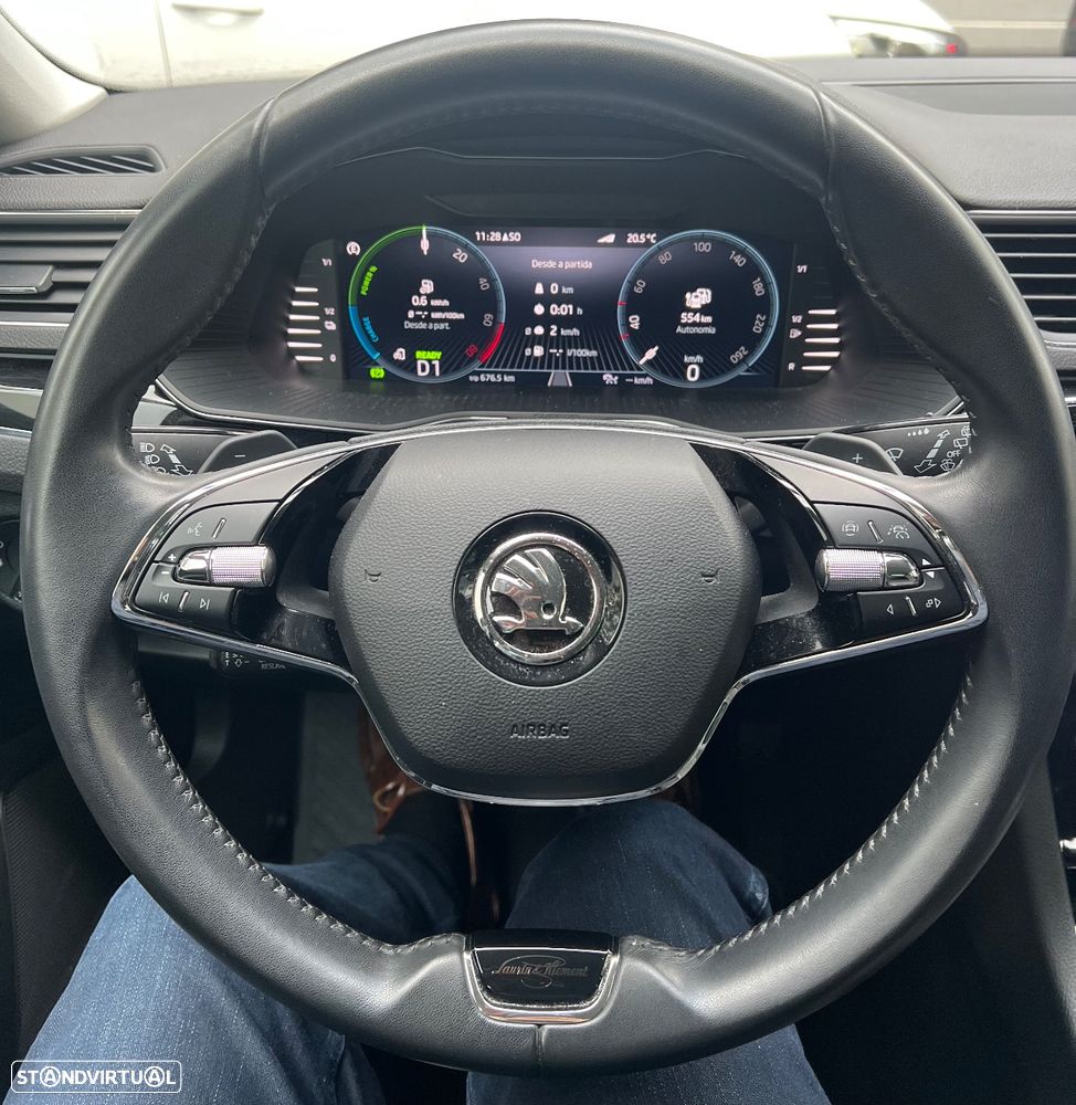 Skoda Superb Break 1.4 TSI iV Laurin&Klement DSG - 26