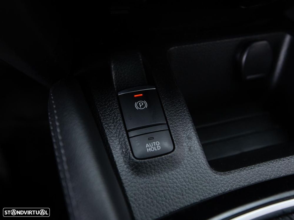 Nissan Qashqai 1.5 dCi N-Connecta Business - 18