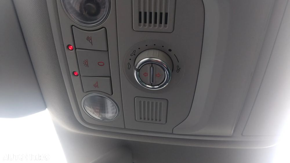 Volkswagen Sharan - 17