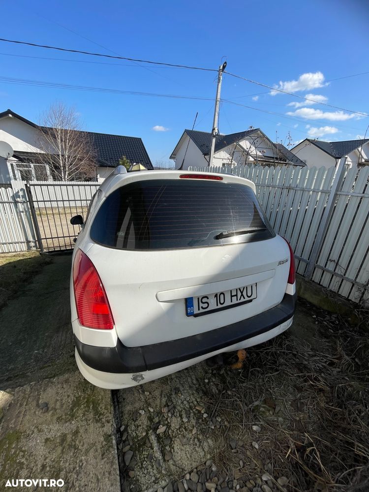 Peugeot 308 1.6 HDI FAP Allure - 2