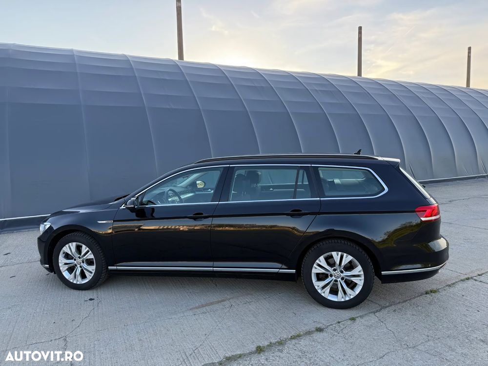 Volkswagen Passat 2.0 TDI DSG 4Motion Comfortline - 19