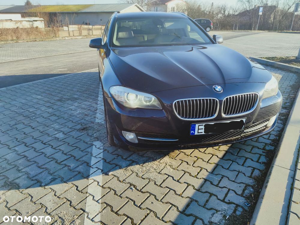 BMW Seria 5 535d xDrive Sport-Aut - 4