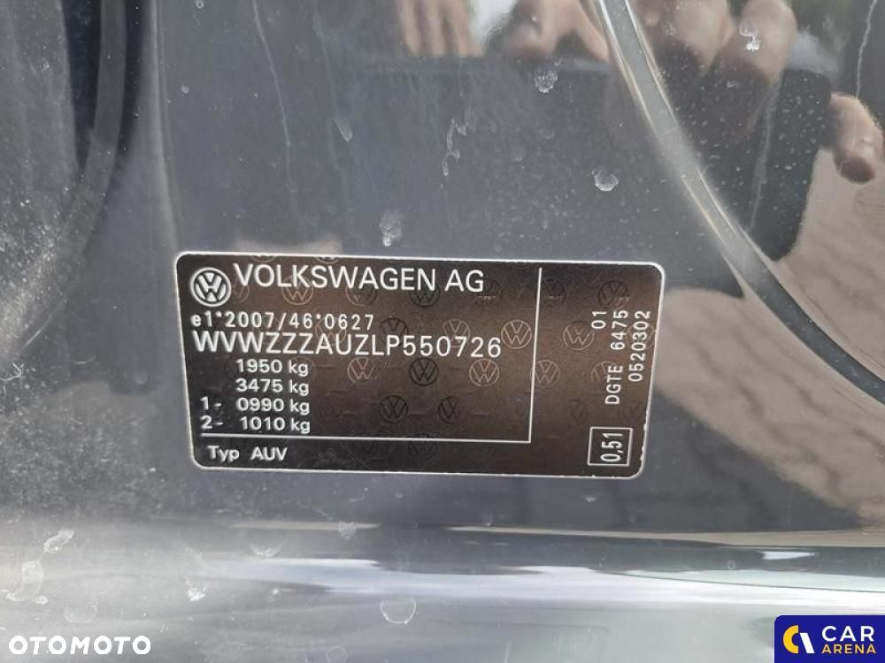 Volkswagen Golf - 8