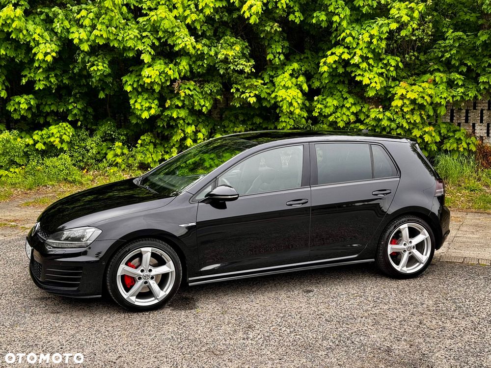 Volkswagen Golf GTD 2.0 TDI SCR DSG - 3