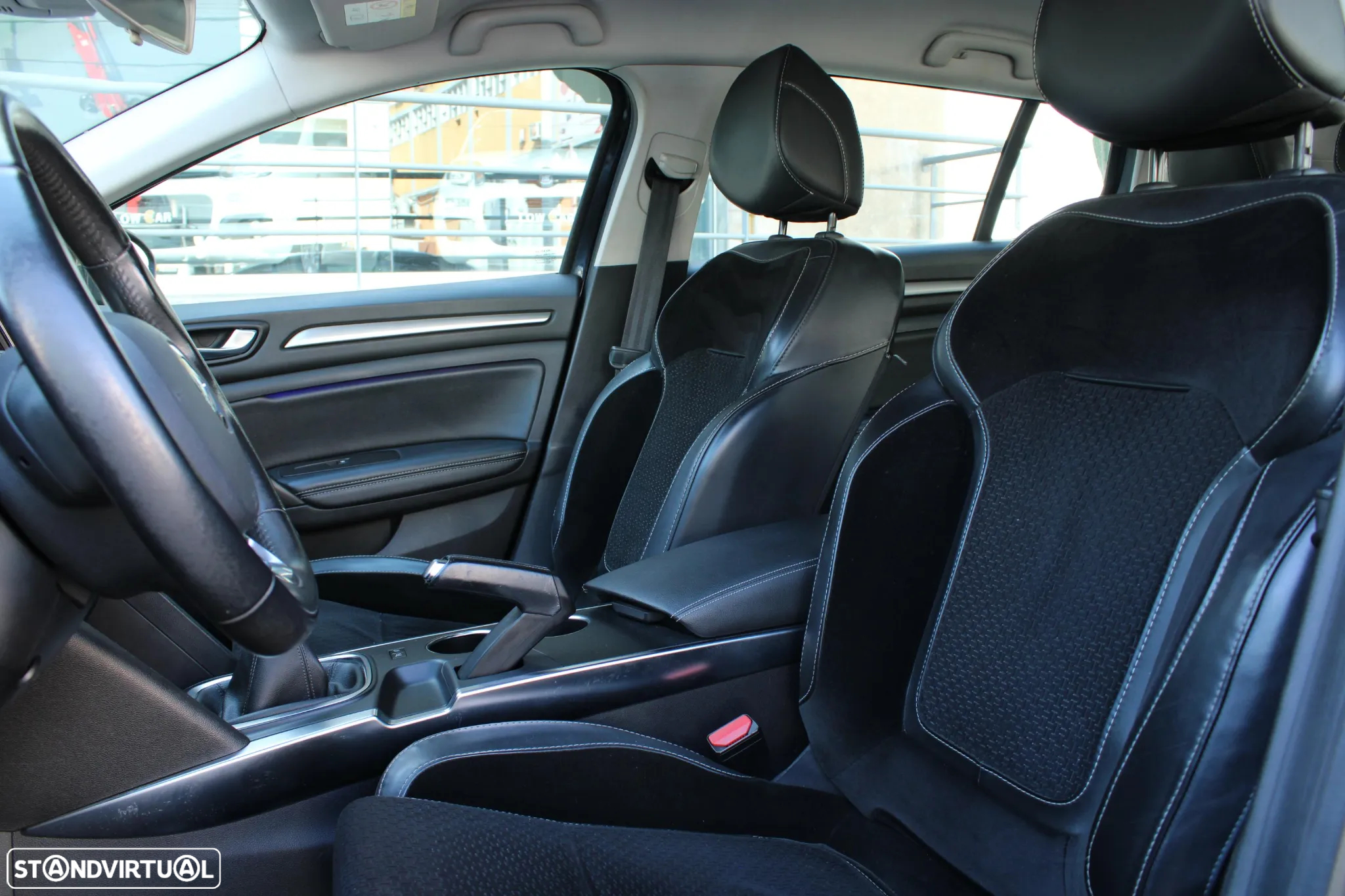 Renault Mégane Sport Tourer 1.5 dCi Dynamique S SS - 32