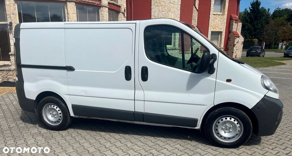 Opel VIVARO - 1