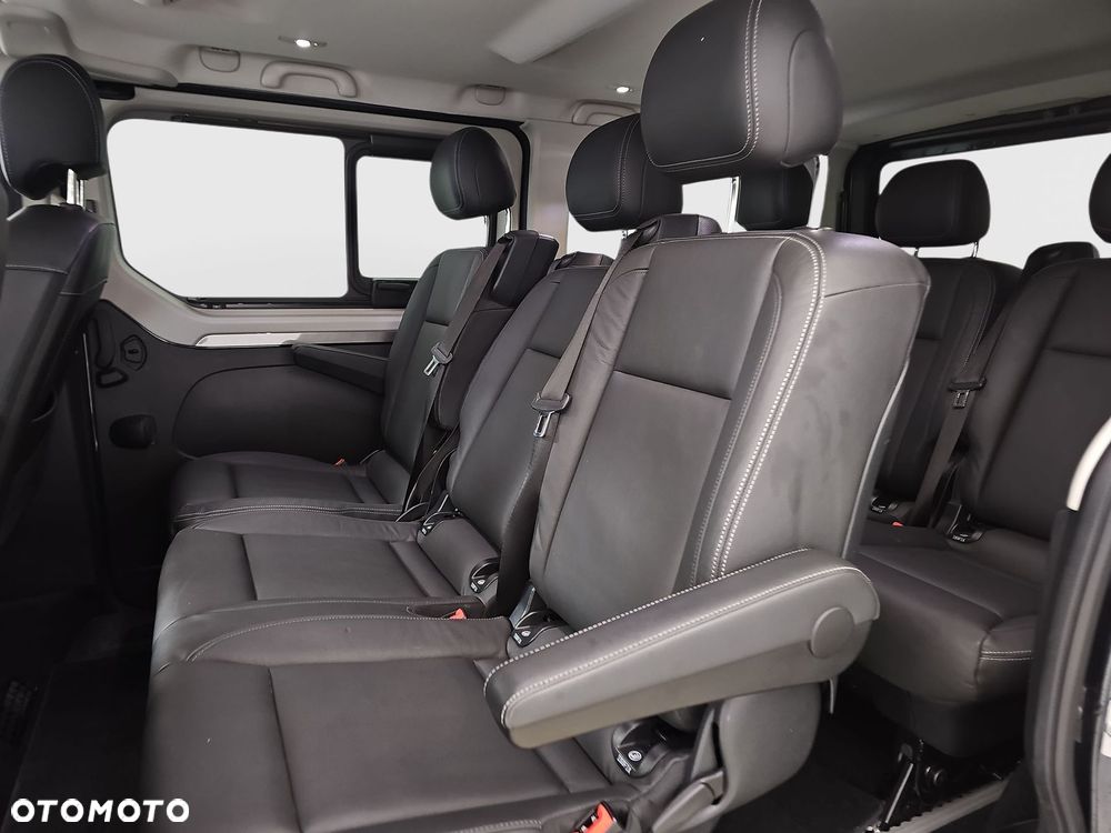 Renault Trafic 2.0 dCi EDC - 12