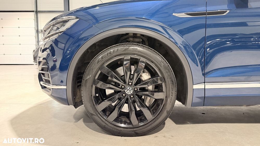 Volkswagen Touareg 3.0 V6 e-Hybrid 4Motion Aut. Elegance - 19