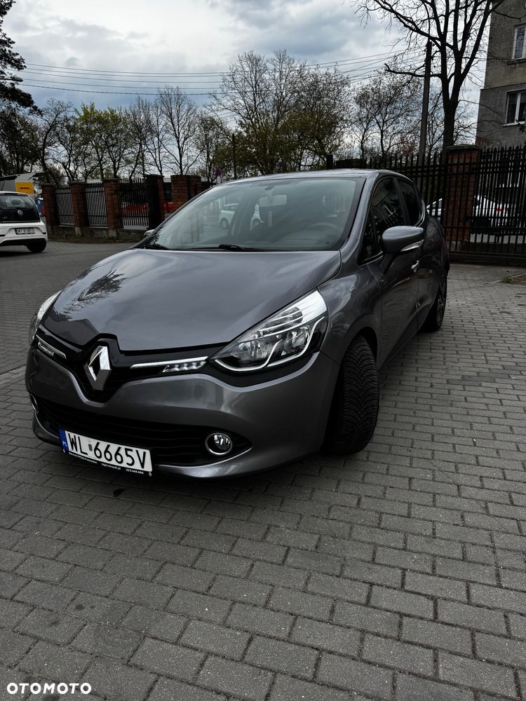 Renault Clio - 2
