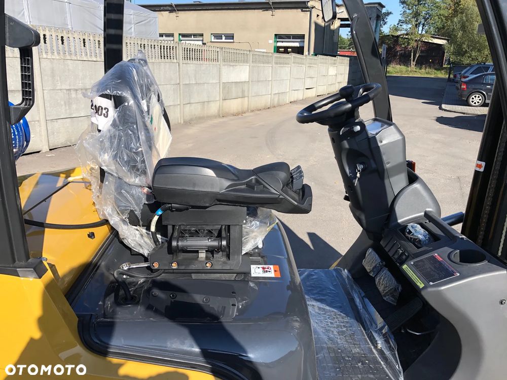 Caterpillar GP25N - 18